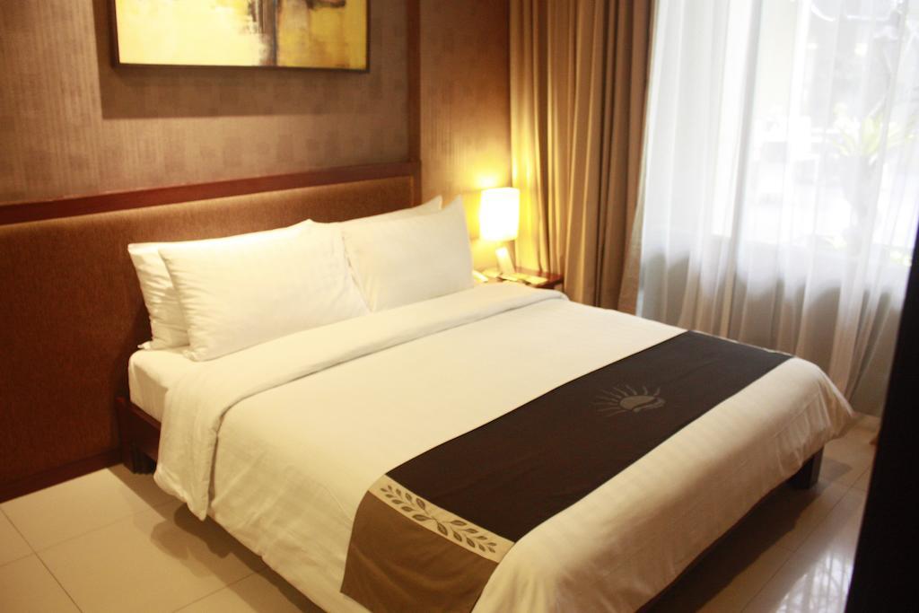 100 Sunset Boutique Hotel Кута Екстериор снимка