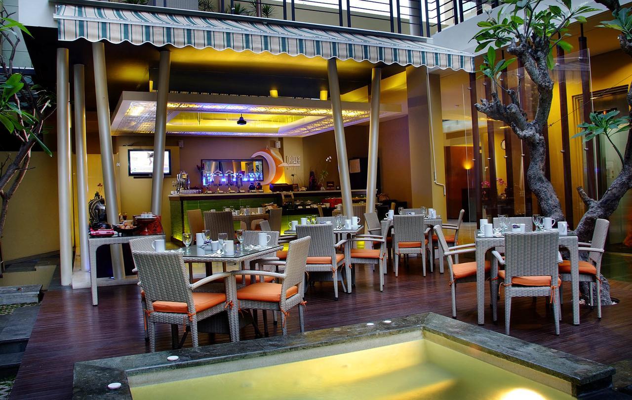 100 Sunset Boutique Hotel Кута Екстериор снимка