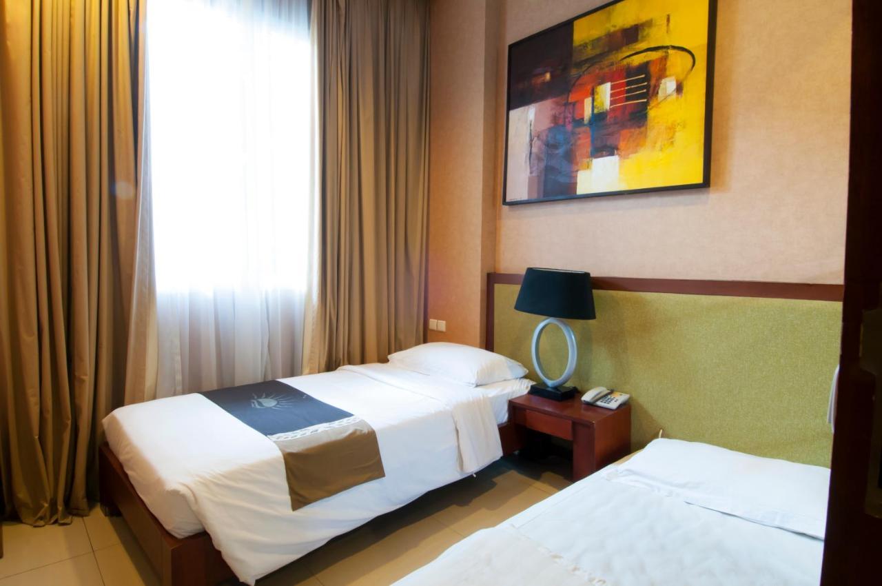 100 Sunset Boutique Hotel Кута Екстериор снимка