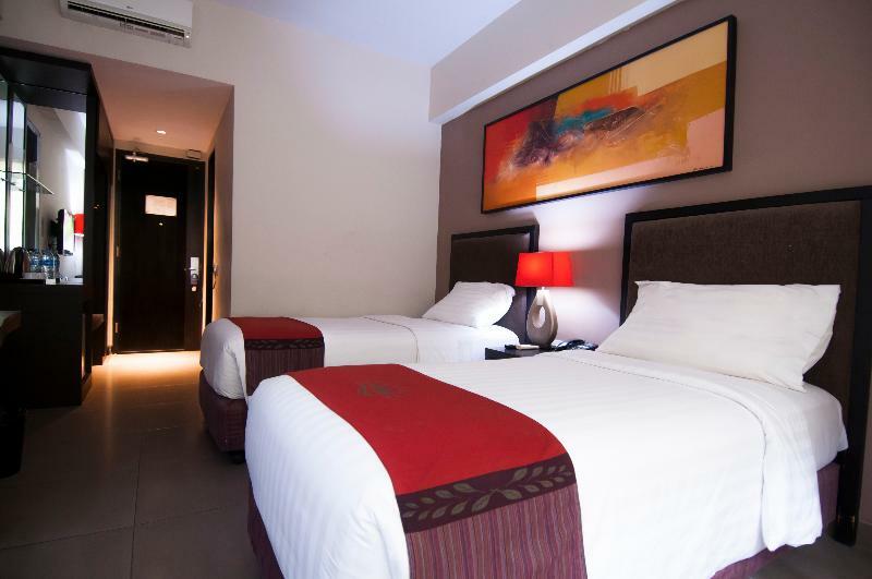 100 Sunset Boutique Hotel Кута Екстериор снимка